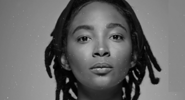 detalhe do rosto de jovem negra - esse conteúdo trata de filhos
