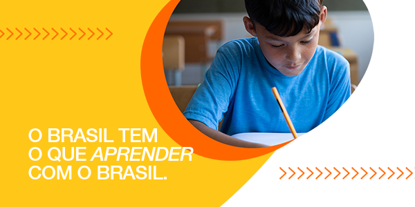 Garoto escreve. Ao lado, texto: o brasil tem que aprender com o brasil