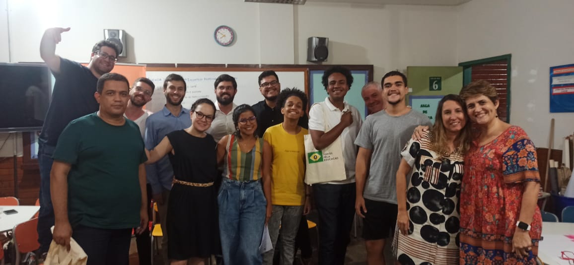 Jovens do Rio de Janeiro em sala de aula