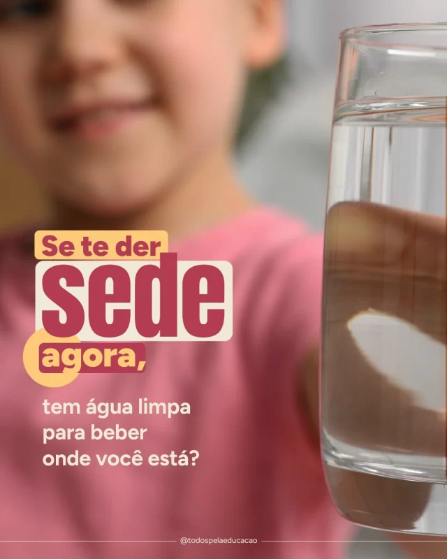 Água potável em TODAS as escolas é o básico! 

Mas, acredite: nem todas as escolas brasileiras contam com água própria para consumo. É o que mostra o Anuário Brasileiro da Educação Básica 2025, que lança luz ao que deve ser observado para que todas as crianças e jovens tenham acesso a um ambiente escolar adequado. Afinal, garantir infraestrutura básica é, também, favorecer o ensino e a aprendizagem. Se concorda, compartilha! 

Acesse anuariodaeducacao.org.br para conferir mais (link clicável na bio). 

#PraTodosVerem: este post contém texto alternativo.
.
.
.
#AnuárioDaEducação #Educação