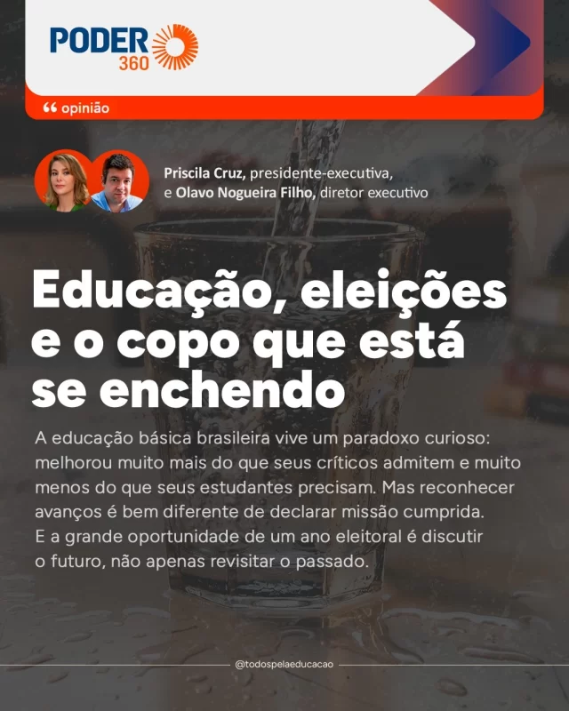 A educação é um copo que está se enchendo – ainda que esteja longe de estar cheio, devemos lembrar que 30 anos atrás, nem tínhamos copo. 

É com essa metáfora que Priscila Cruz (@pricruz_educacao) e Olavo Nogueira Filho (@olavonogueirafilho) estreiam a nossa nova série de artigos no @poder360, que buscará responder como acelerar o enchimento deste “copo”, explorando temas da iniciativa Educação Já Nacional, até culminar nas Eleições 2026. 

Leia o artigo na íntegra (link nos Stories) e entenda os caminhos para encher o copo da educação, que encherá os brasileiros de orgulho.
.
#PraTodosVerem: este post contém texto alternativo.
.
.
.
#Eleições2026 #EducaçãoJá