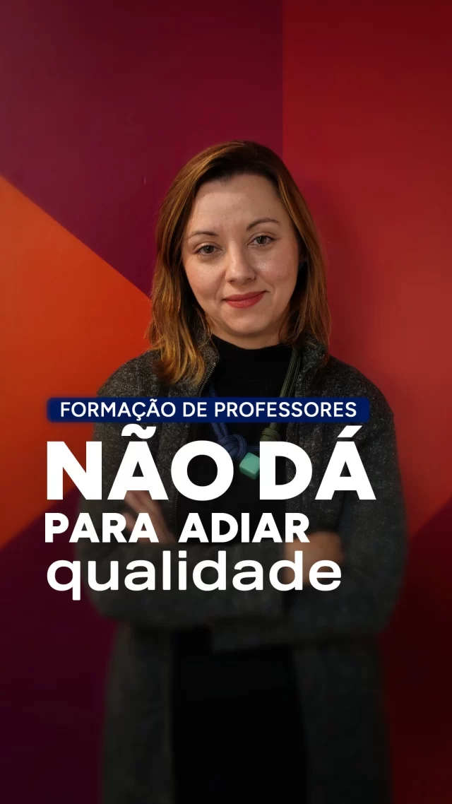 O Conselho Nacional de Educação (CNE) está analisando mudanças nas Diretrizes Curriculares Nacionais para a formação inicial de professores. Para contribuir com a consulta pública, produzimos uma nota técnica, que você já pode acessar no nosso site (link na bio).

Bárbara Born (@barbarabornprof), nossa gerente de Políticas Educacionais, traz mais detalhes sobre o material, assista e entenda melhor este debate. 
.
.
.
#FormaçãoDeProfessores #FormaçãoDocente